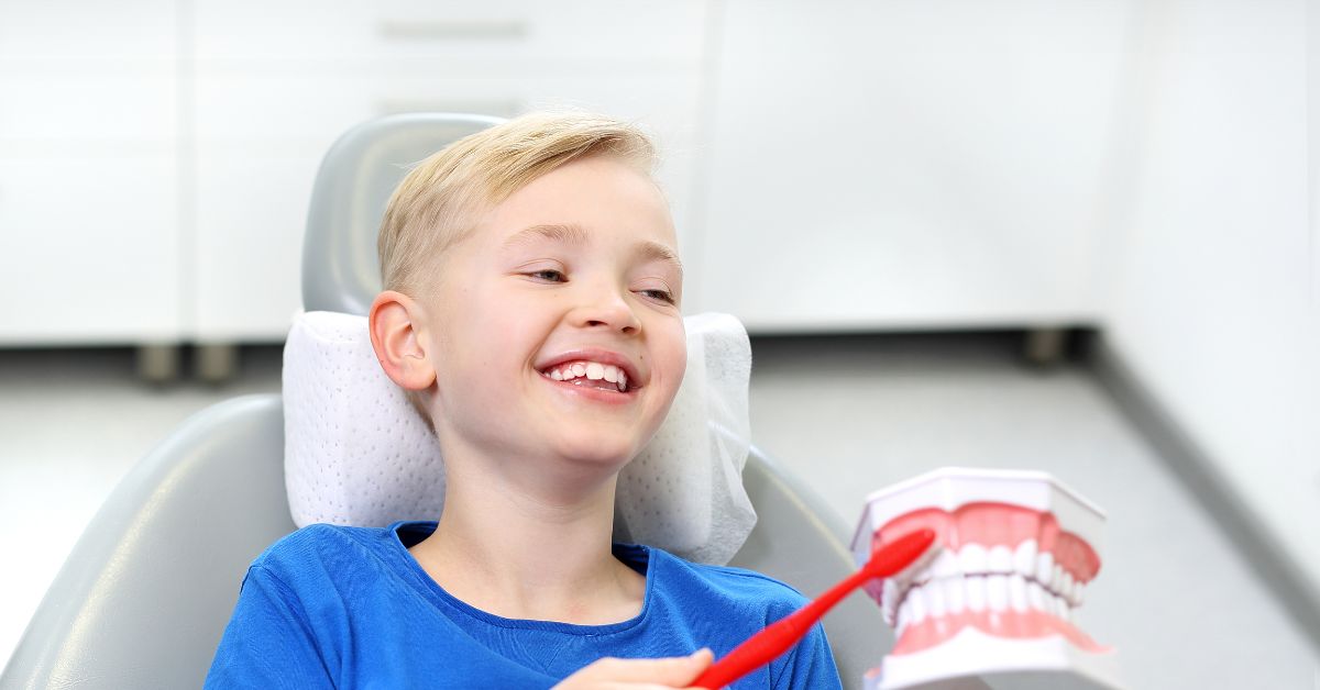 Revisión dental infantil antes de la vuelta al cole